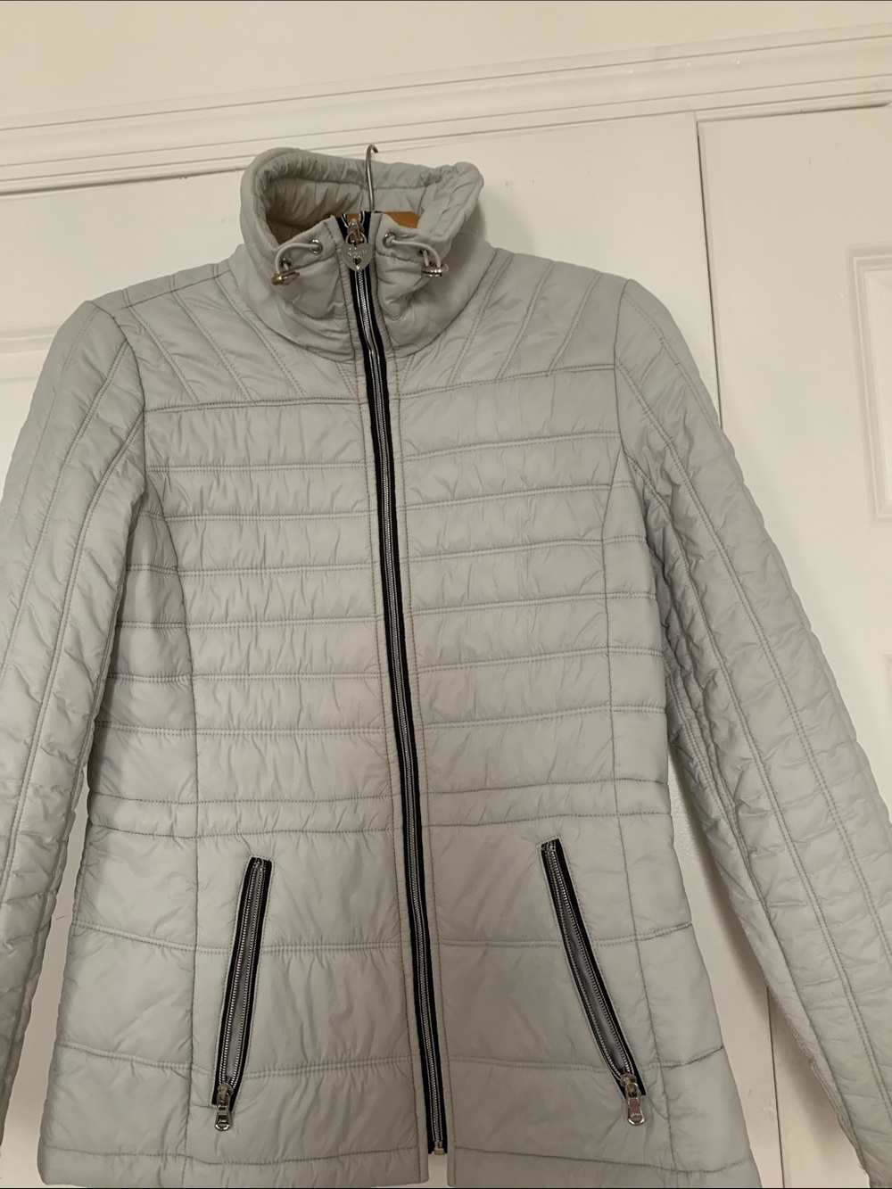 Guess Light Gray Quilted Puffer Jacket with Stand Collar